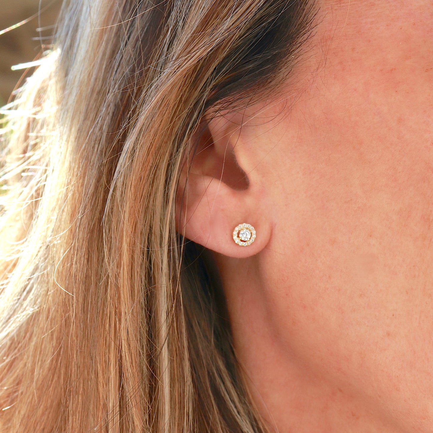 Petites boucles puces rond avec zircons pour femme doré ou argent