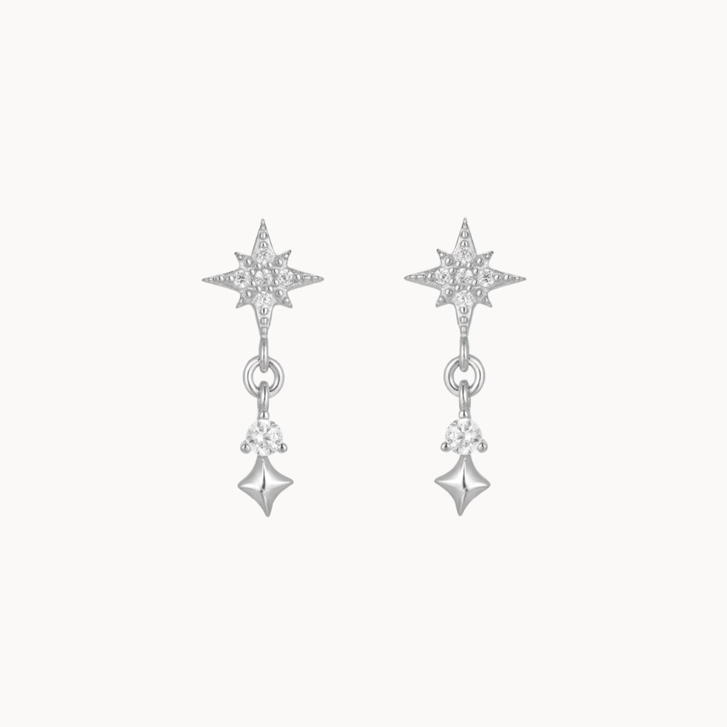 Boucles d'oreilles puces étoile avec zircons femme argent ou doré